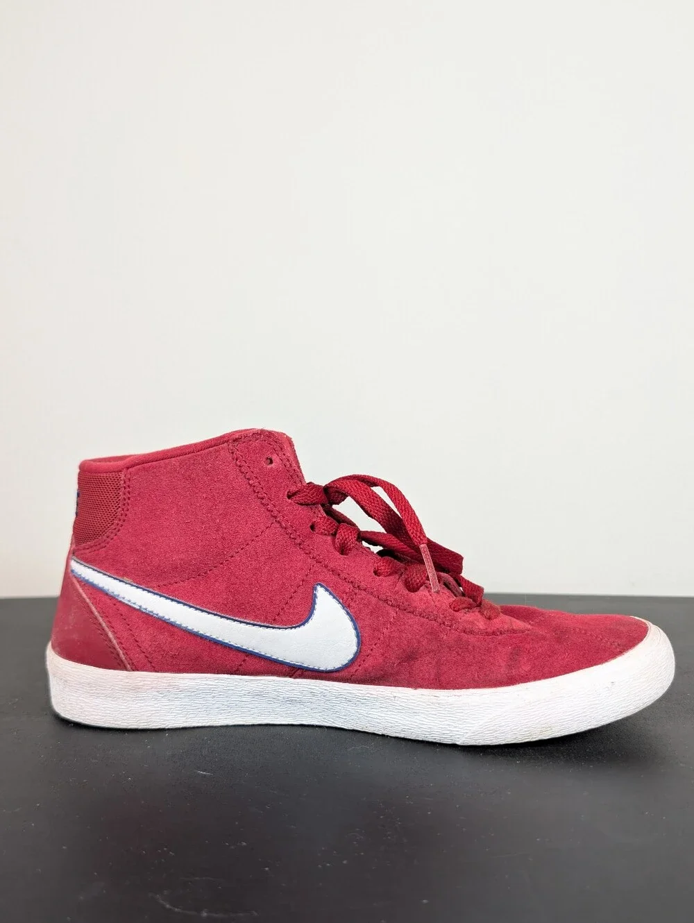 Nike SB Bruin Hi Top Suede Skate Shoes Red Crush White Women's Size 8